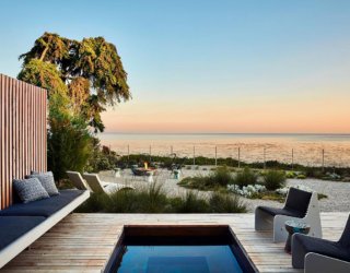 Modern Beach Style Home in Santa Cruz Brings the Pacific Indoors