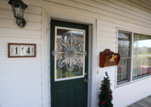 finshed snowflake hanger on door