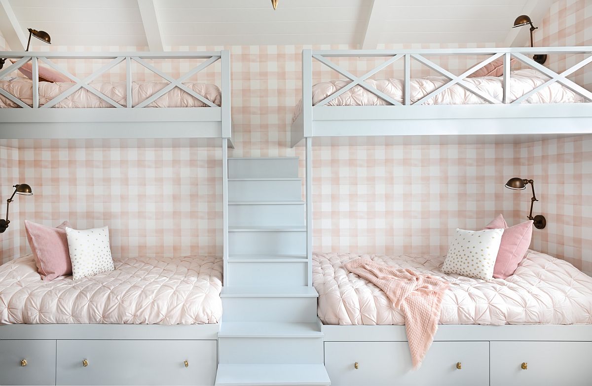 Classy and space-savvy bunk bed wall where everything falls perfectly in place