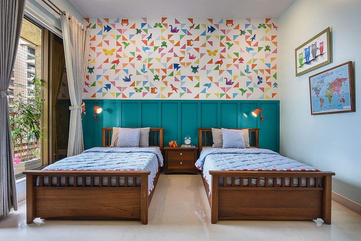 Multicolored-wallpaper-in-the-kids-room-adds-pattern-without-taking-away-from-a-sense-of-sophistication-96504