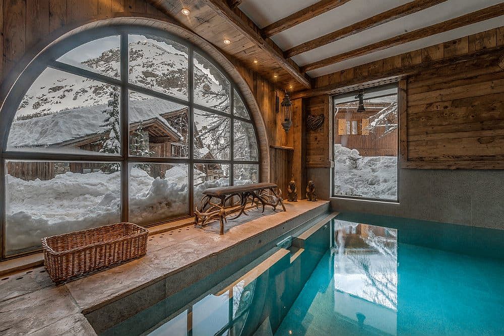 Enjoy-the-snow-outside-even-as-you-take-a-dip-inside-the-indoor-pool-81324