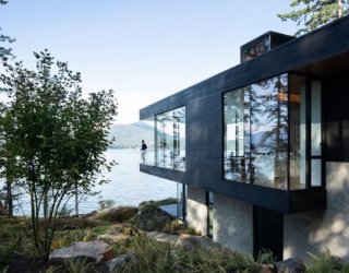 Ocean, Mountains and Forest Canopy Comes Indoors at this Island House