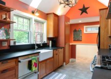 Trendy-splashe-of-orange-improve-the-lighting-in-this-spacious-rustic-kitchen-23316-217x155
