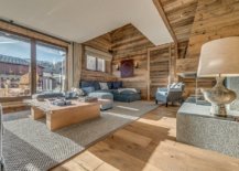 Woodsy-alpine-syle-living-room-of-the-luxury-apartmen-in-Val-d’Isere-with-captivating-views-74792-217x155