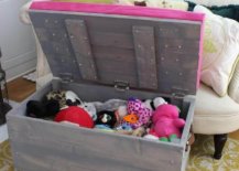 Storage box for stuffed animals