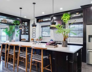 Hottest Kitchen Styles for 2021: Welcome New Year with Organic Features and Smart Storage