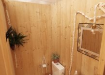 Tiny-bathroom-for-the-small-yoga-studio-in-the-garden-69023-217x155