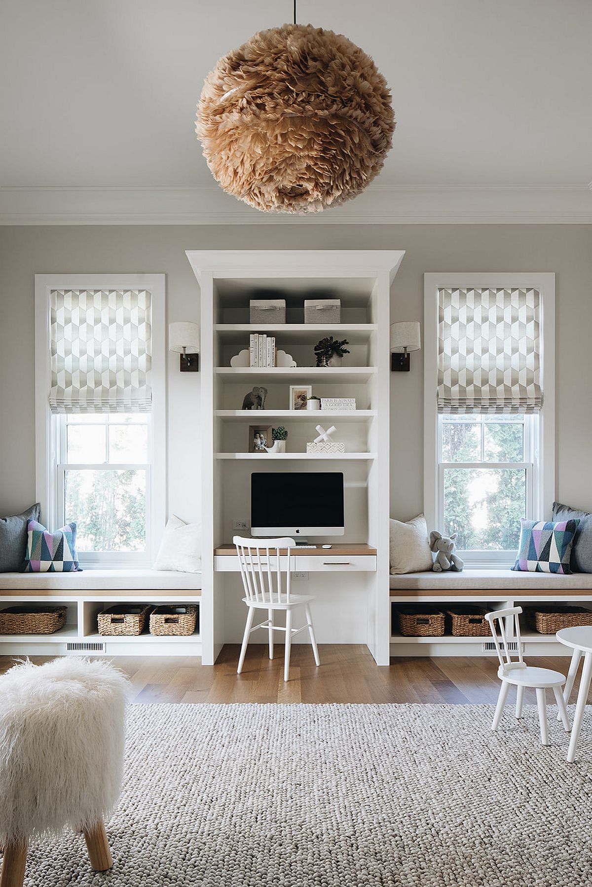 Contemporary home work zone and study area in the tween room with shabby chic style