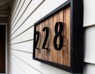 50 Unique House Number Ideas & Address Sign Concepts for Your Home