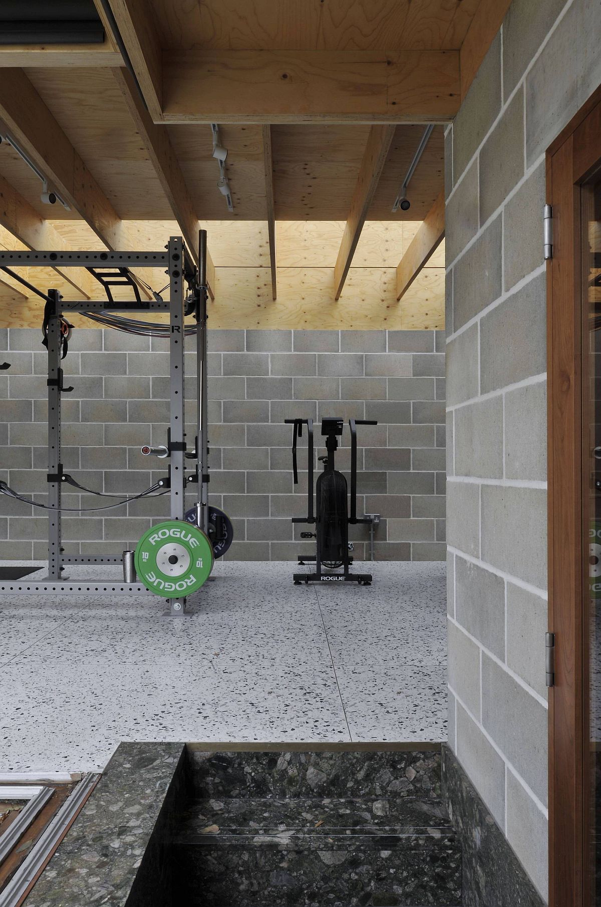 Gym and relaxation space inside the new garden room