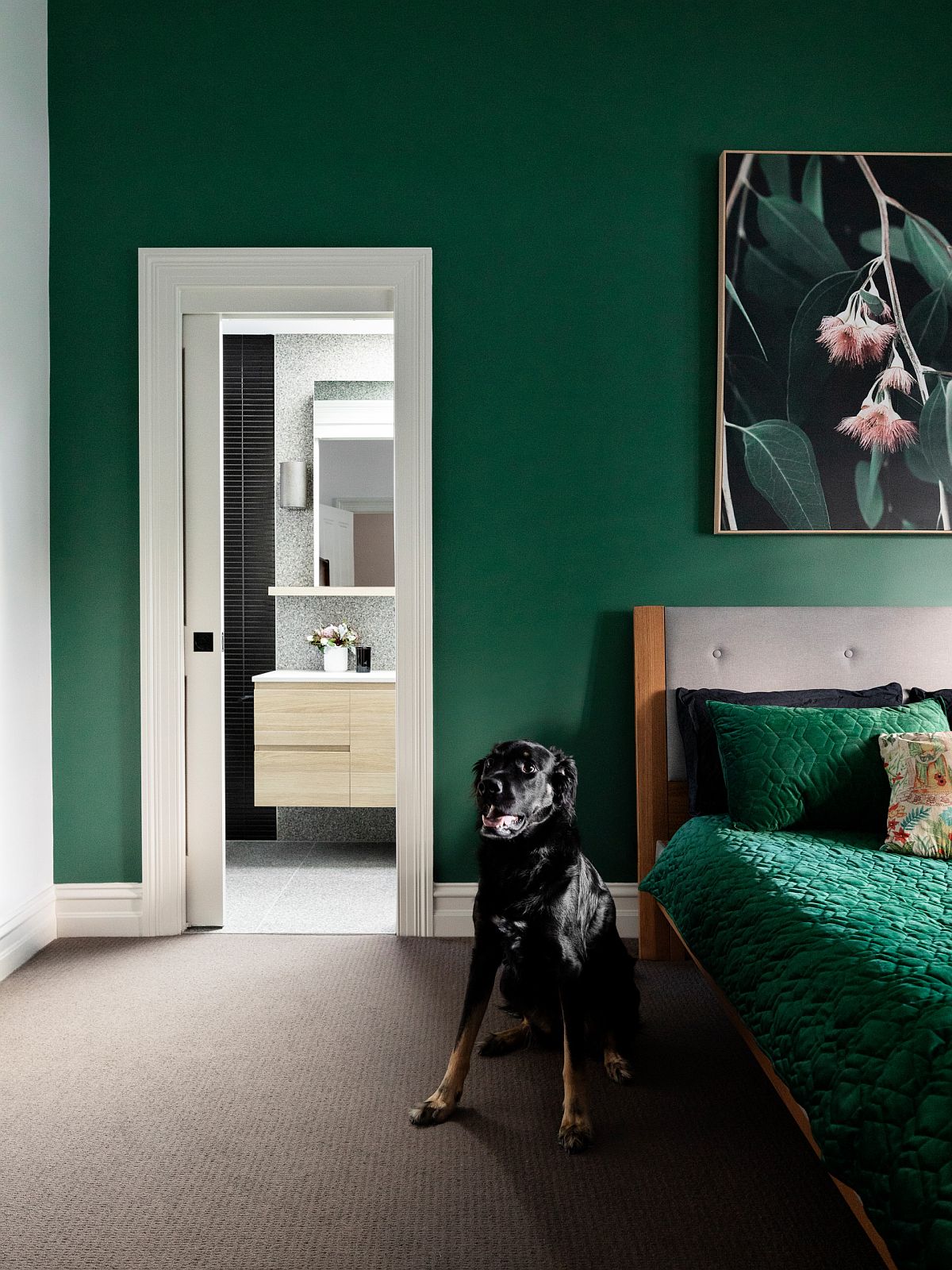 Contemporary-bedroom-in-deep-green-with-white-accents-feels-refreshing-and-urbane-11968