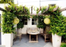 Greenery-coupled-with-a-small-and-stylish-pergola-structure-in-the-tiny-Mediterranean-garden-67111-217x155