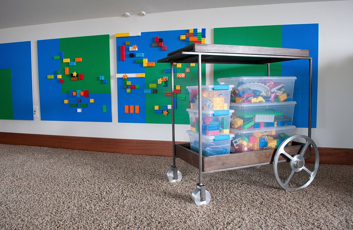 Lego cart is a fun and easy way to clean all those LEGO blocks in the kids' room