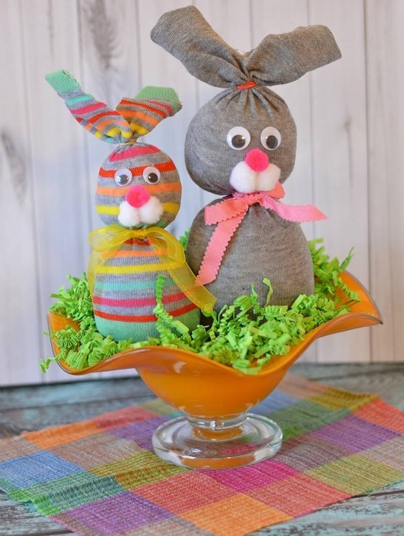 Creative and Modern DIY Easter Decor