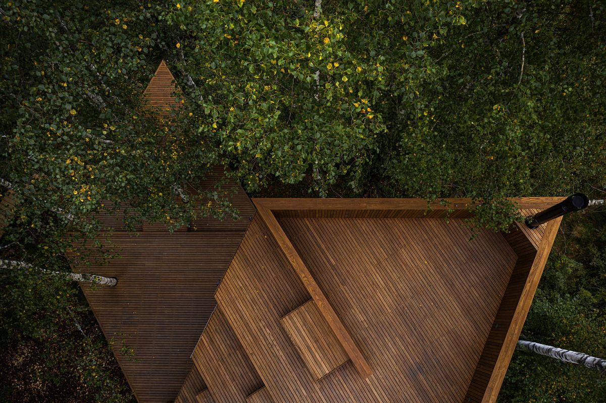 View of the modern, small wood cabin in Estonia from above