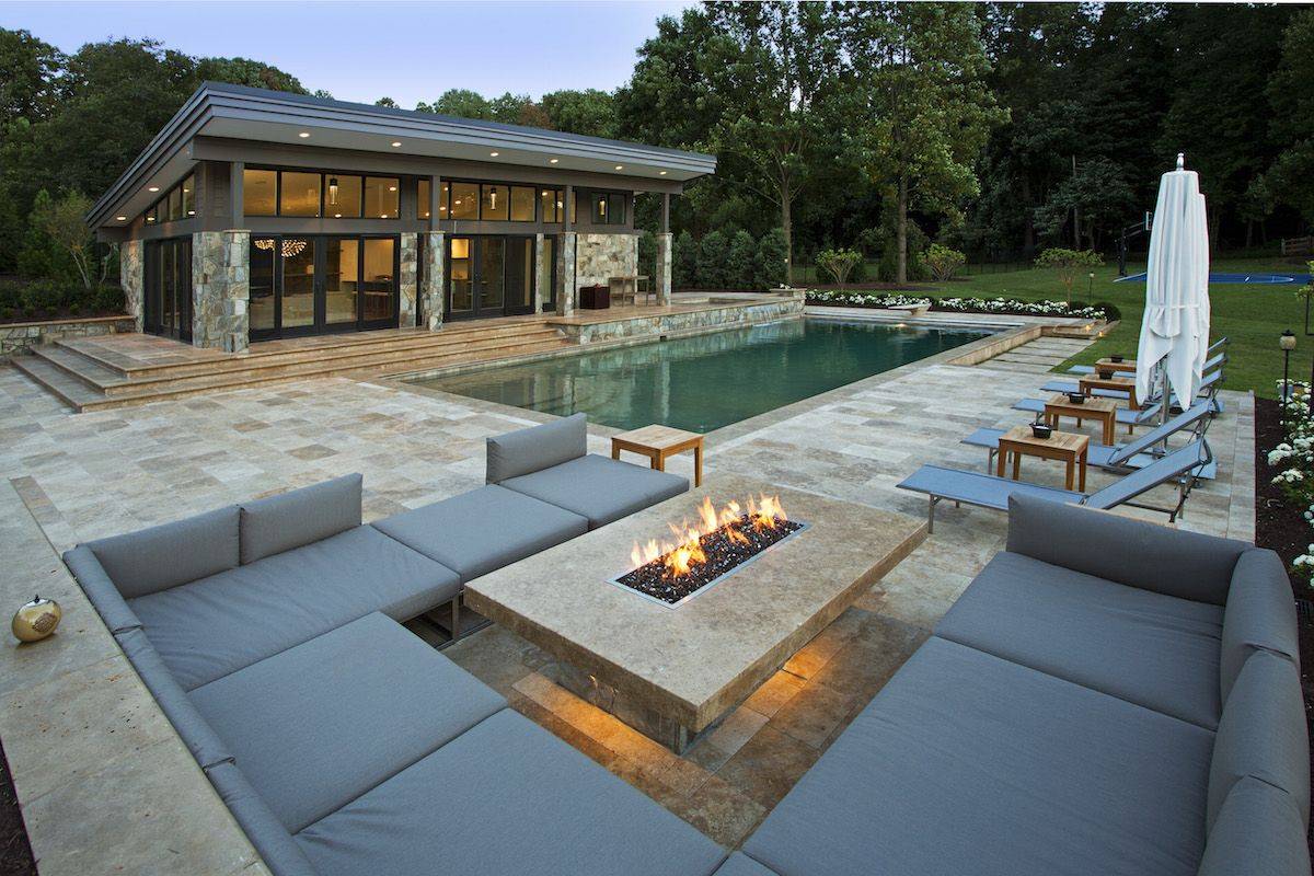 Modern Contemporary Luxury Fireplace Backyard