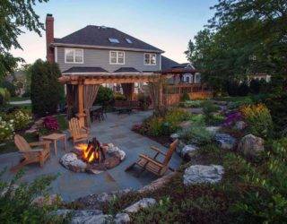 Backyard Landscaping Trends [10 Inspiring Ideas!]