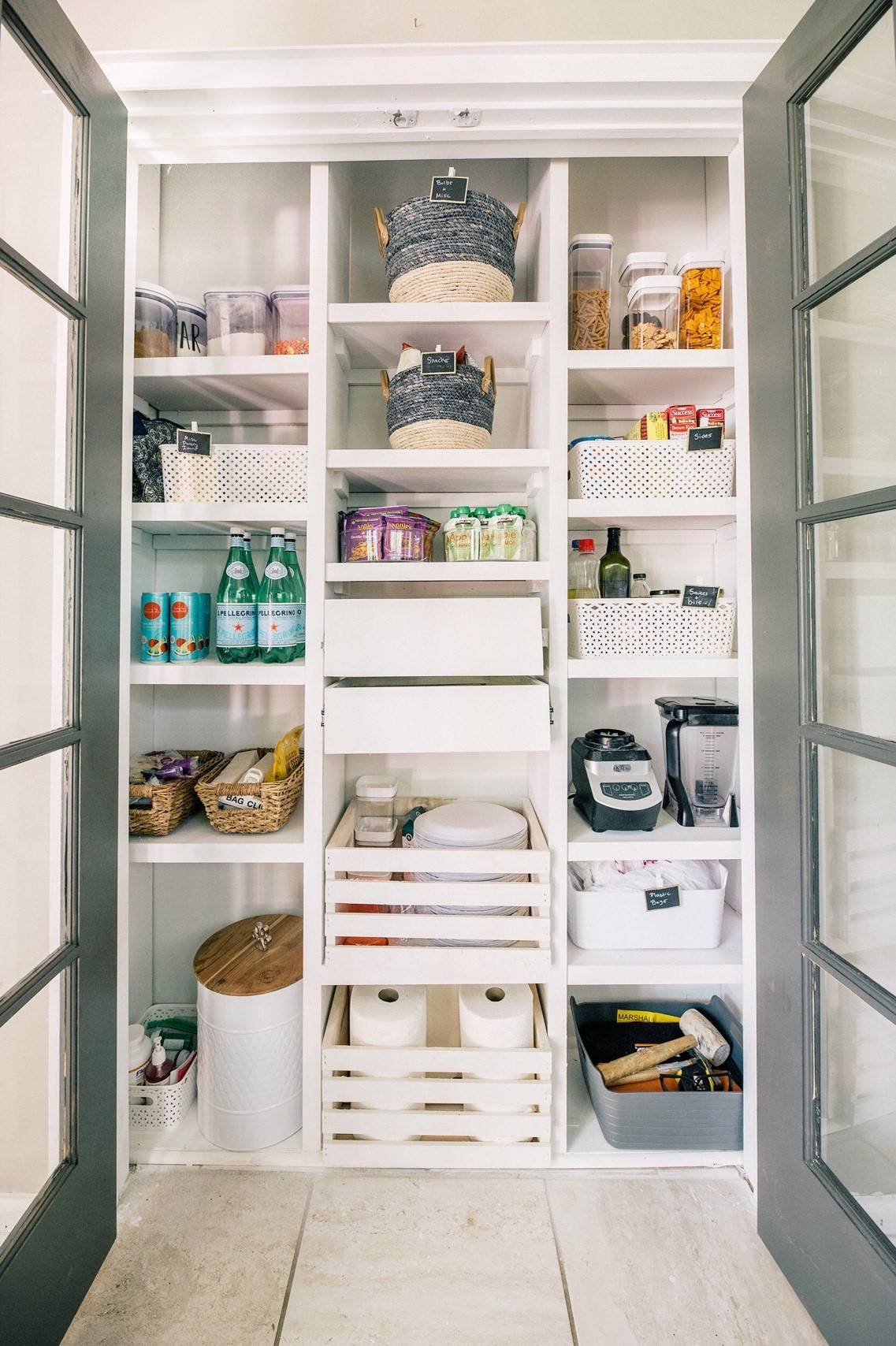 Stylish Pantry Shelving to Keep Things Organized