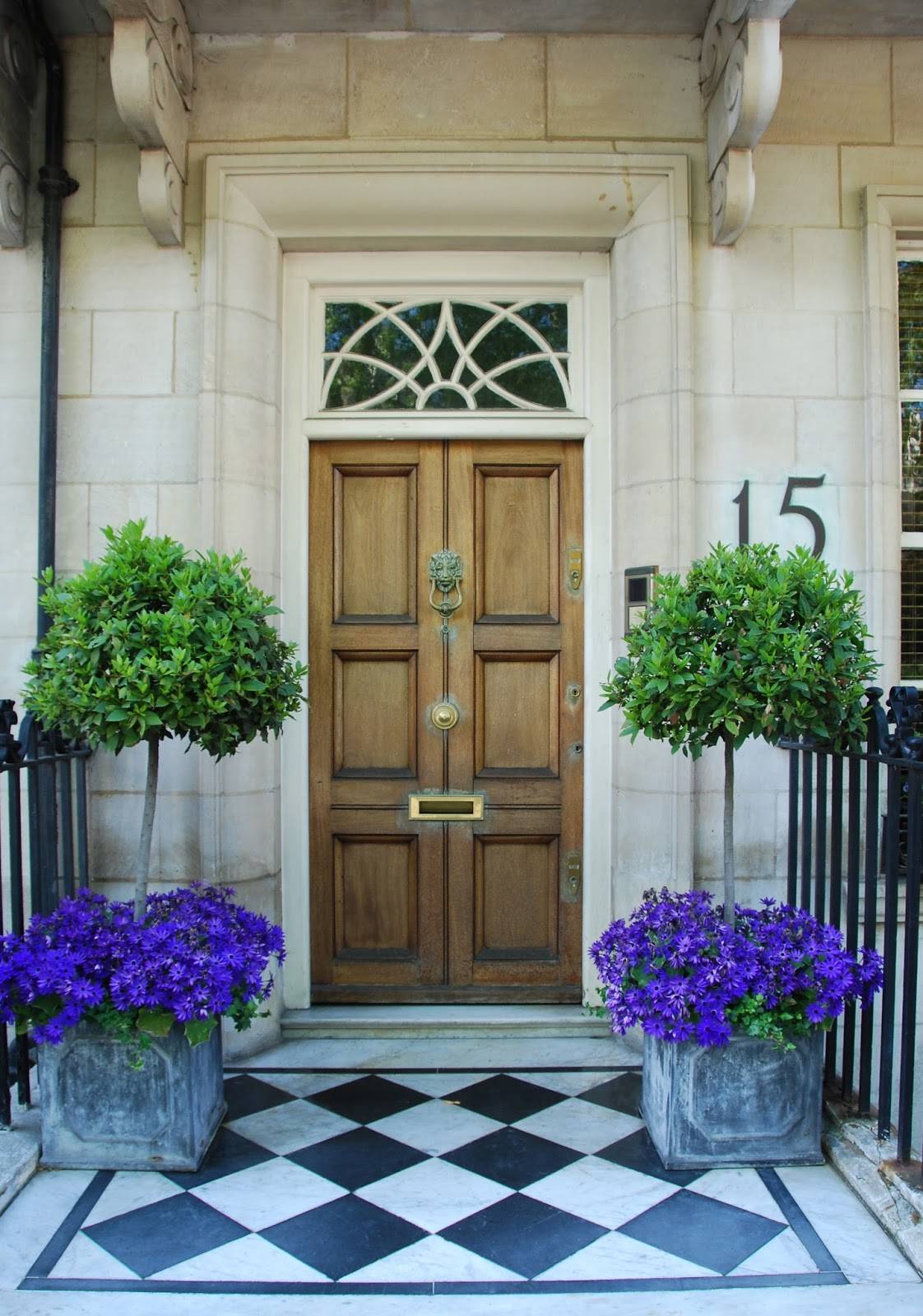 Front door flower deals pots