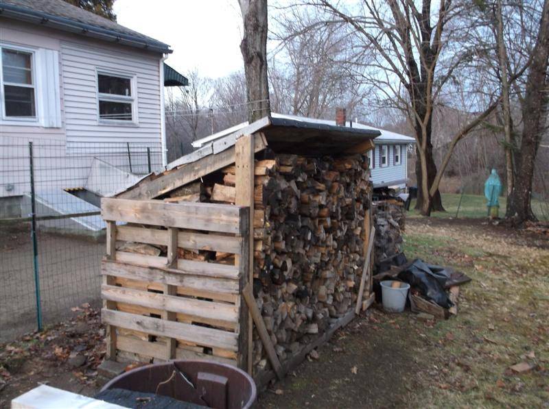 Pallet Rack for Firewood