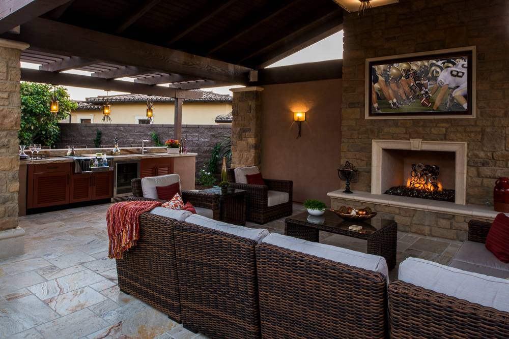 Patio Kitchen with Adjoining Living Room