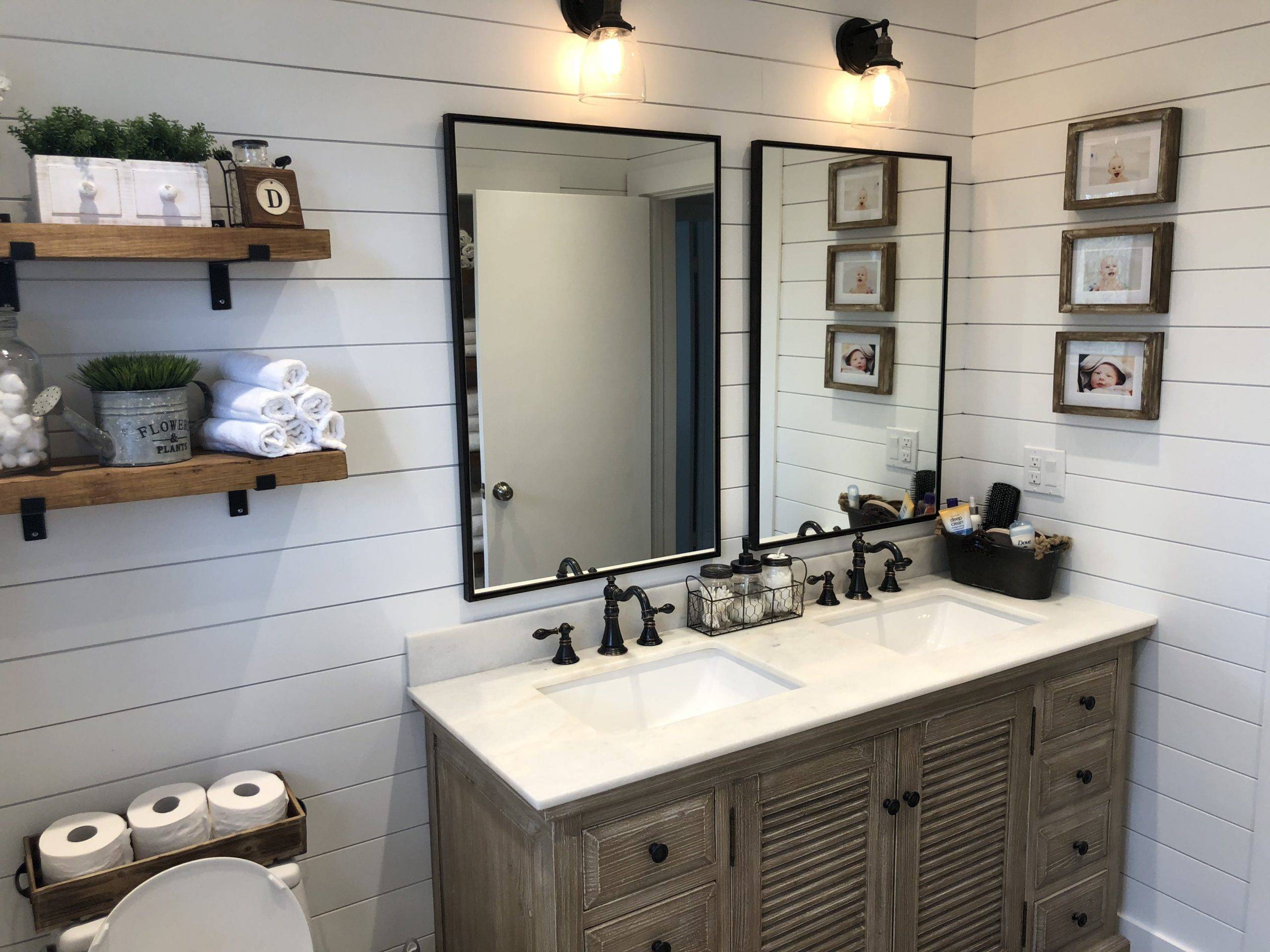 Farmhouse Bathroom Vanity Ideas