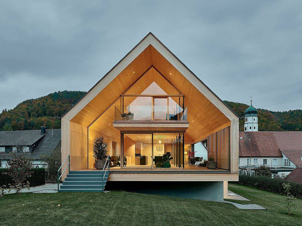 Southern facade of the home is clad in glass to offer unabated views of the landscape outside