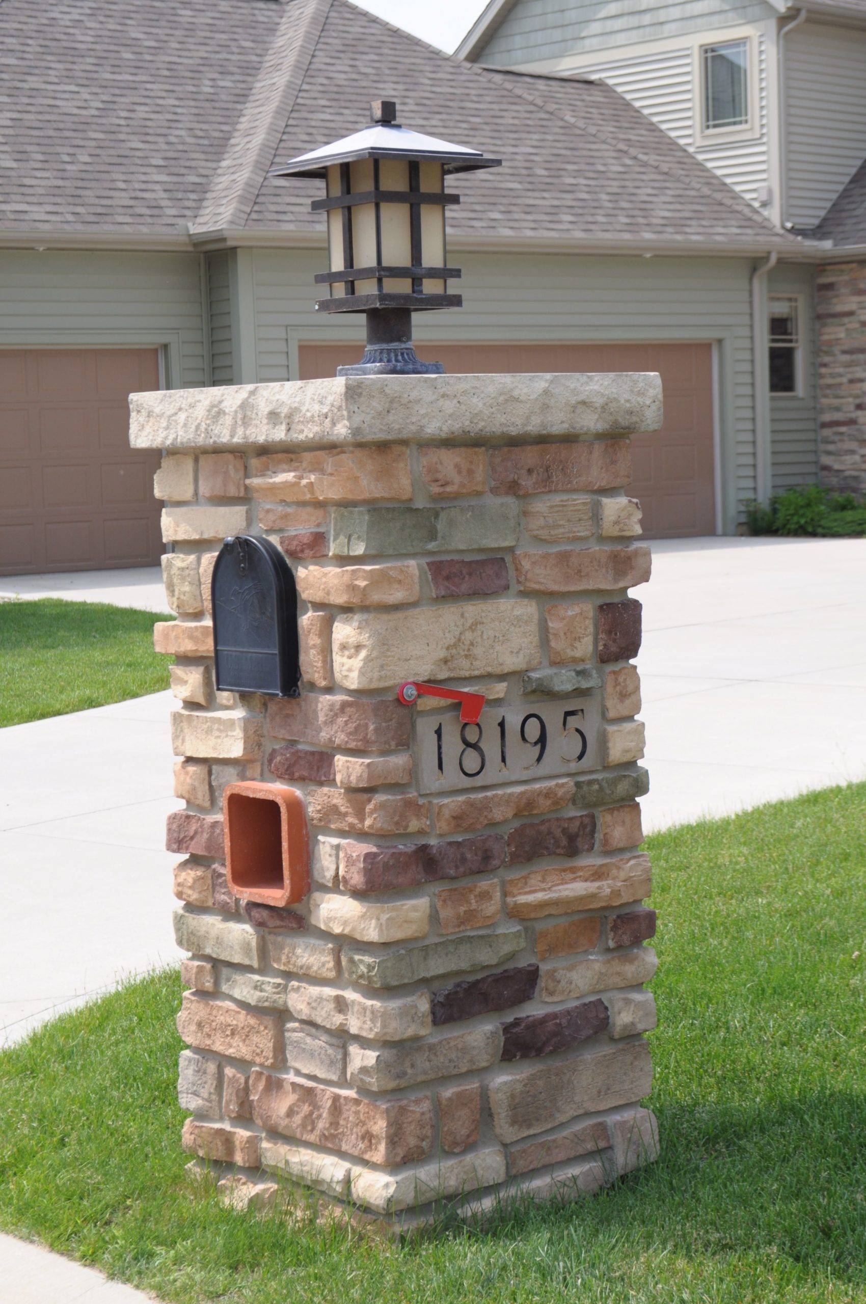 Stone Covered Mailbox with Lamp