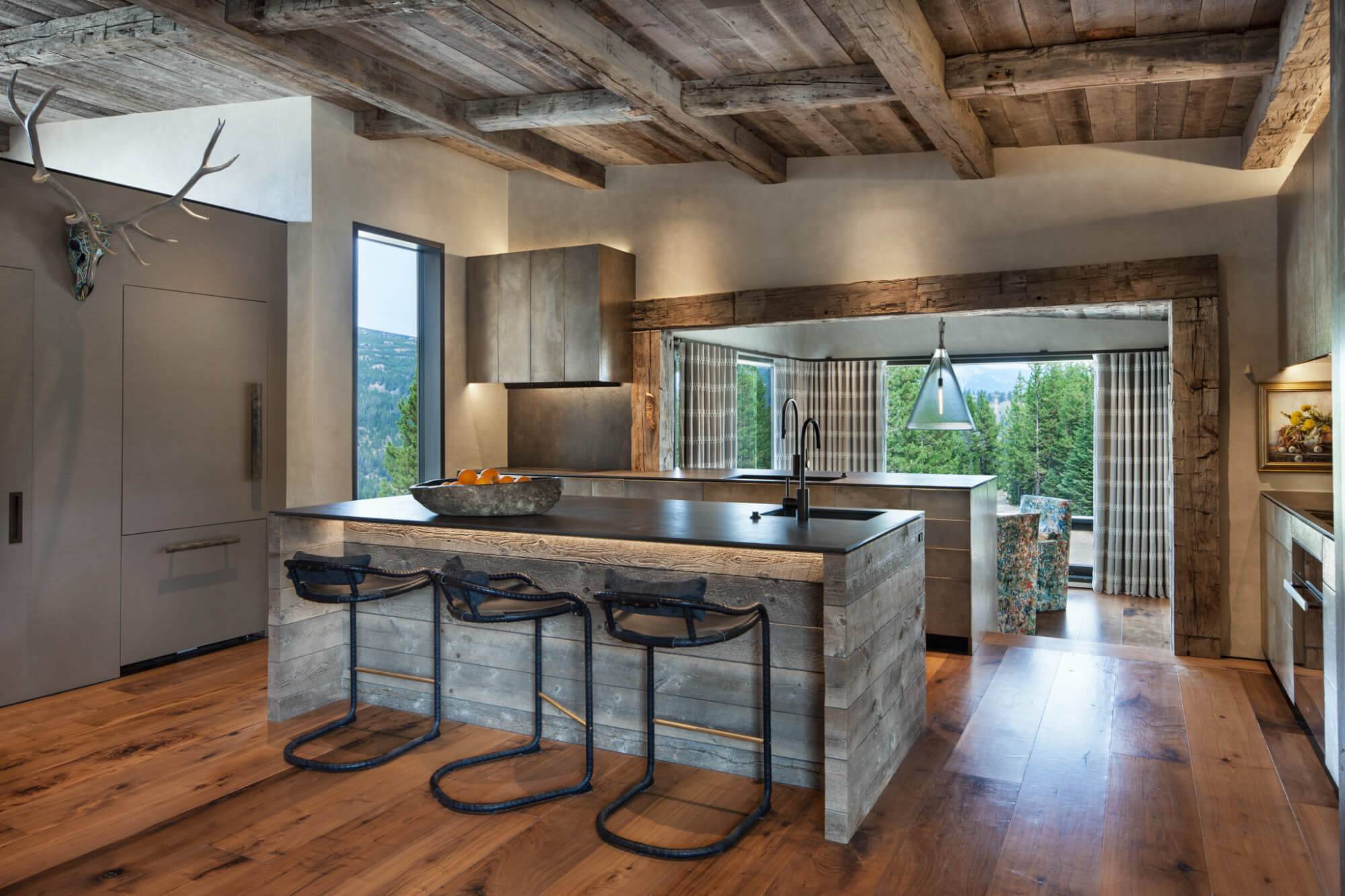 Rustic Inspired Kitchens for the Modern Home [10 Design Ideas]