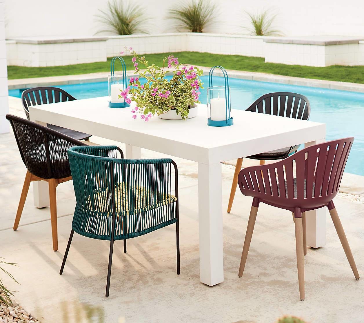 Mid century deals outdoor dining