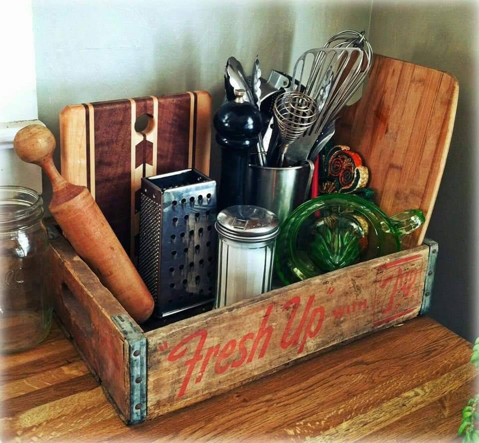 Clever Soda Crate Spice Rack