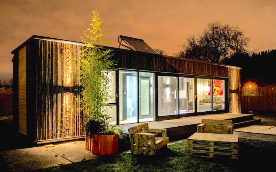 Industrial home in Seattle designed to look like a shipping container house