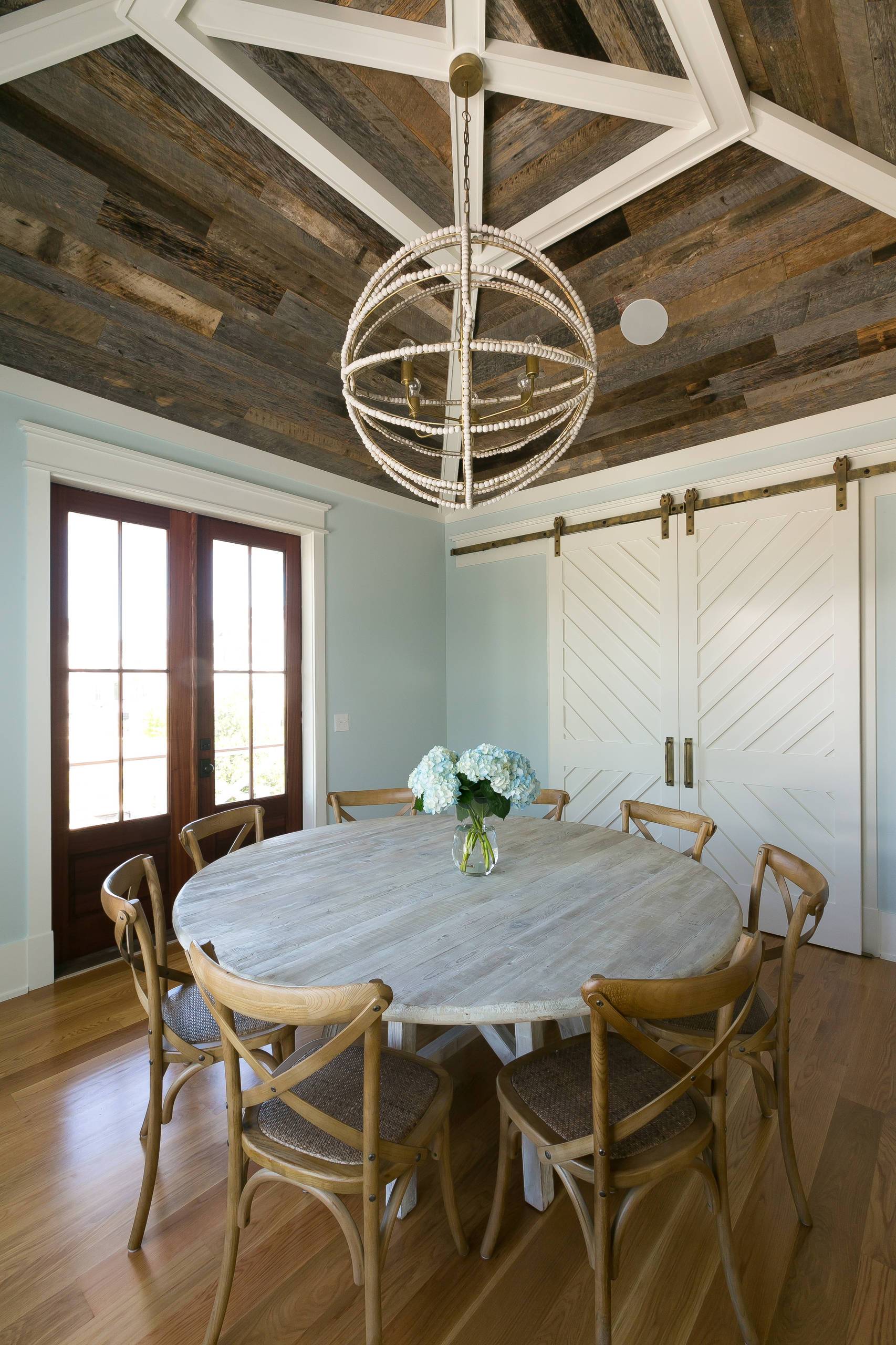 Contrasting Wood in Ceilings.