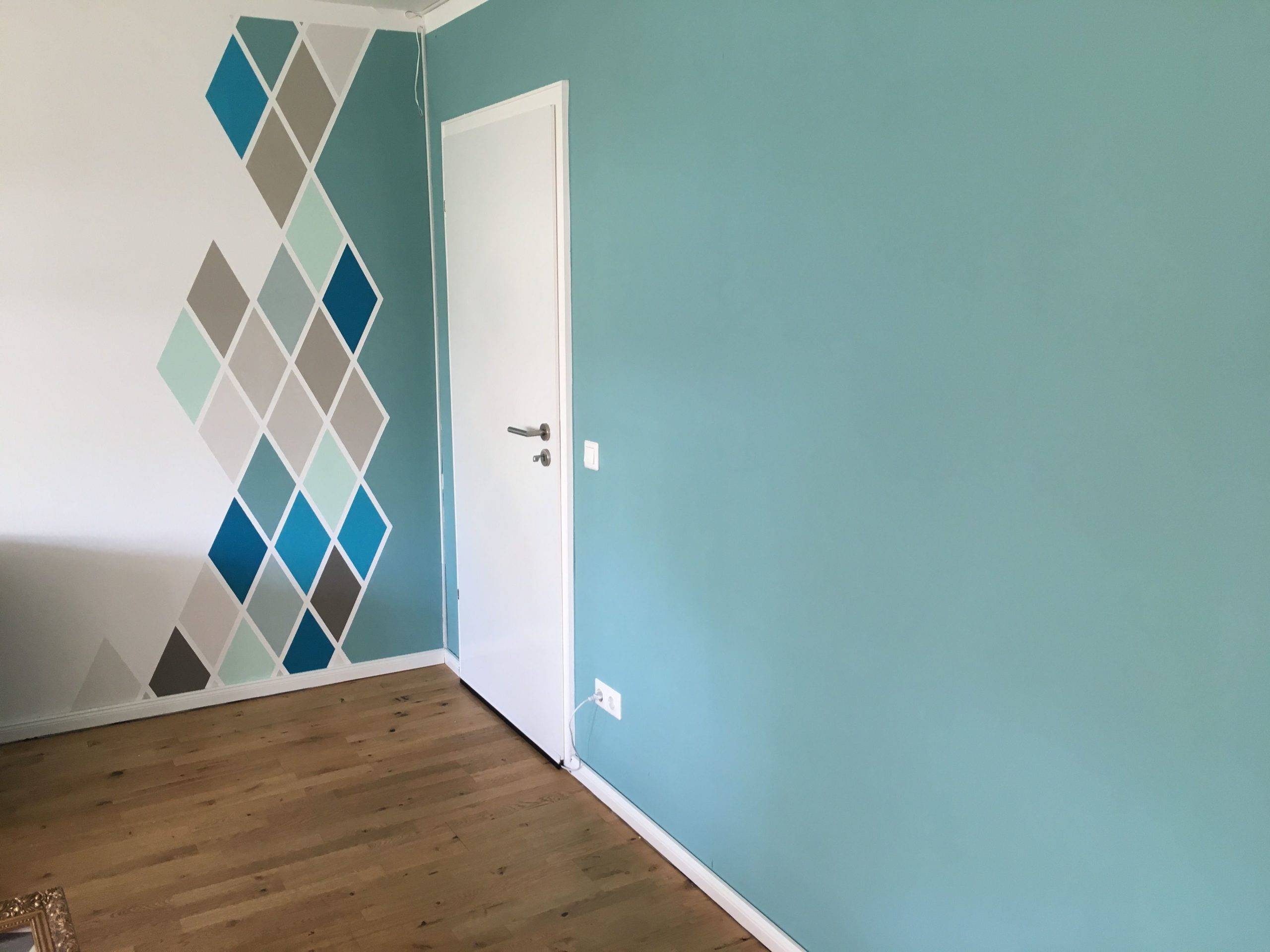 Corner Space Painted Teal