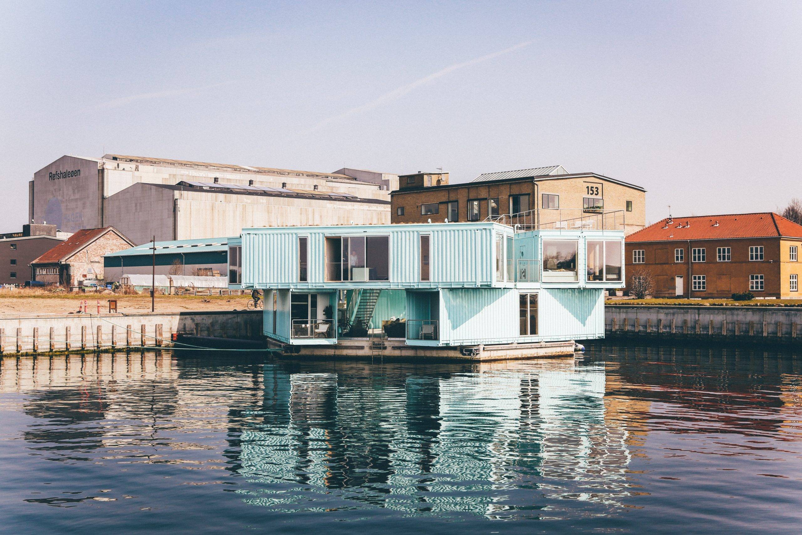 Floating container house