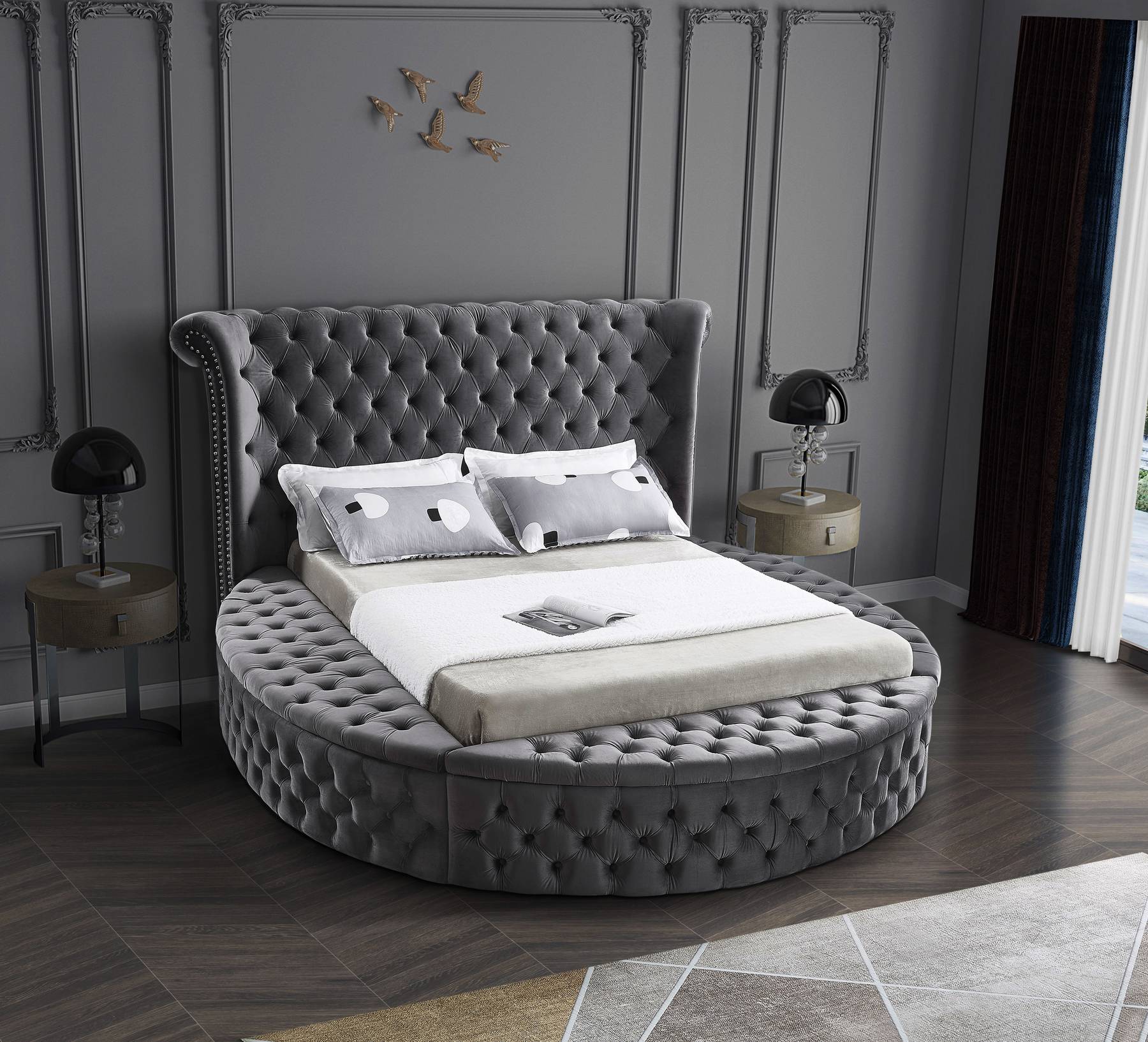 Luxurious grey round bed