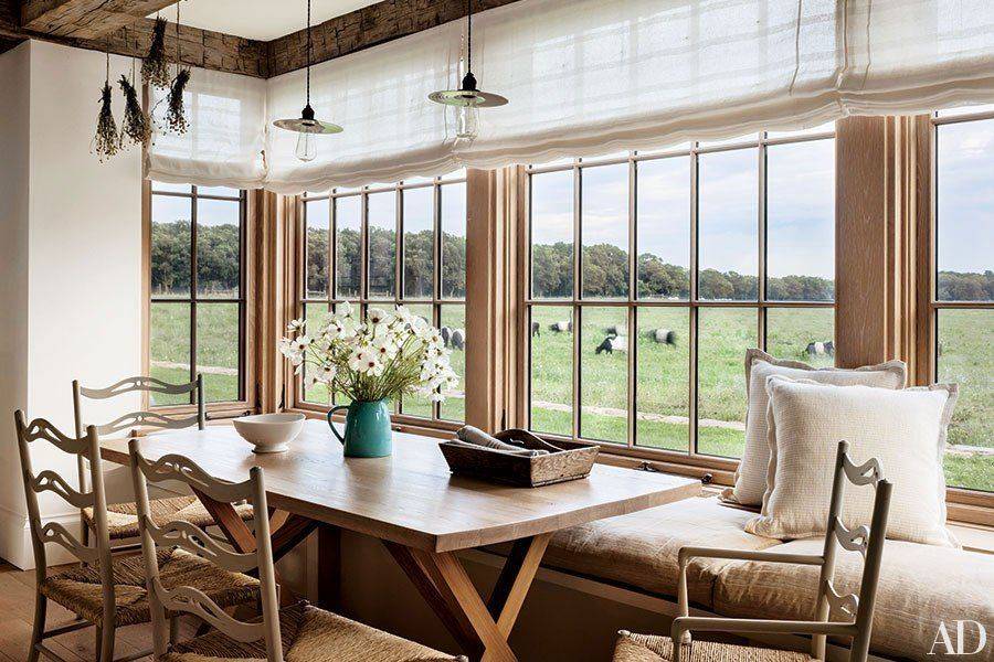 Rustic Styled Breakfast Nook