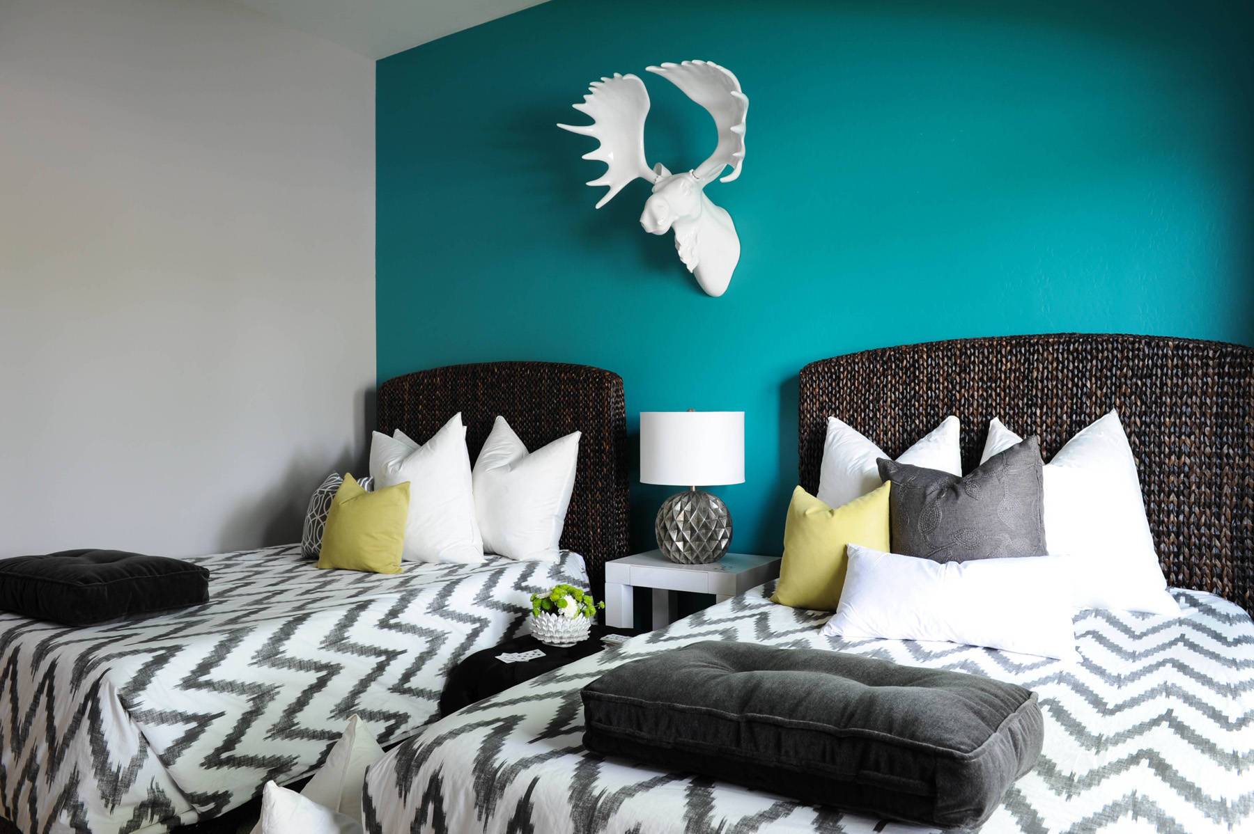 Grey and deals teal bedroom