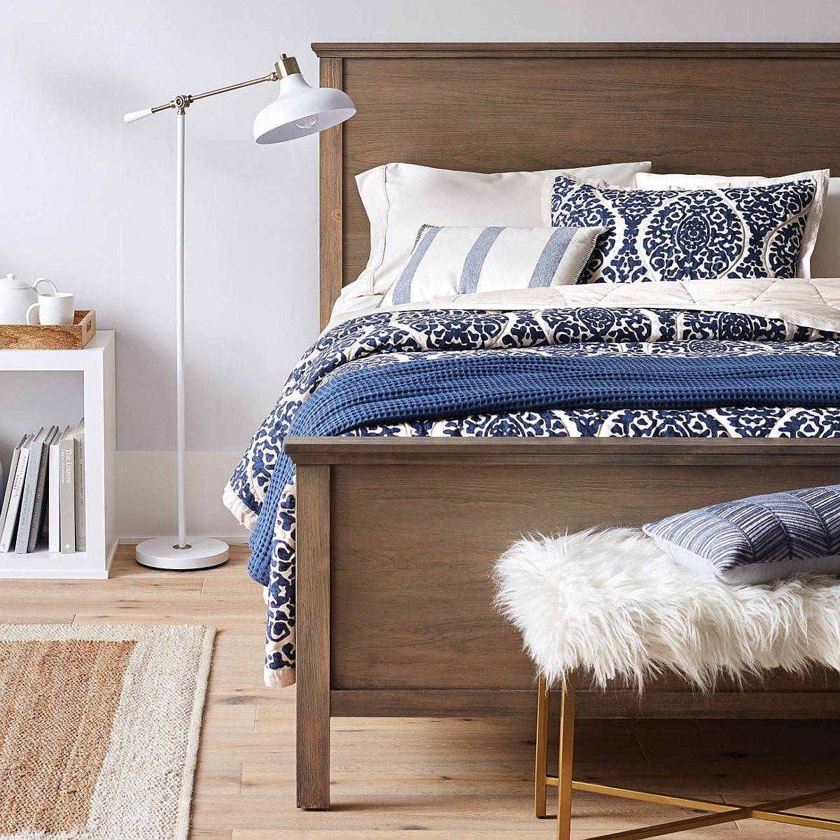 Bedding in beachy blue is perfect for the summer-inspired bedroom