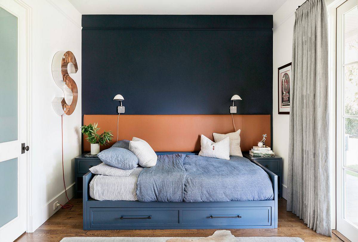 Contemporary kids' room with sophisticated blend of black and orange in the backdrop