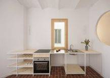 Dapur-kecil-pulau-terbuat-dari-logam-dan-kayu-untuk-apartemen-kecil-97585-217x155
