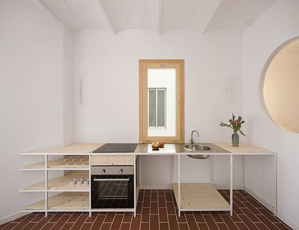 Custom small kitchen island in metal and wood for the small apartment