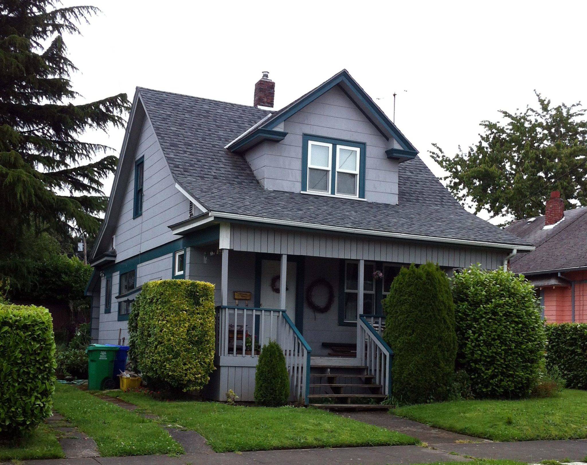 7 Popular Gable Roof Design Ideas to Enhance Your Home Decoist