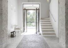 Entryway with pebbled stone floor