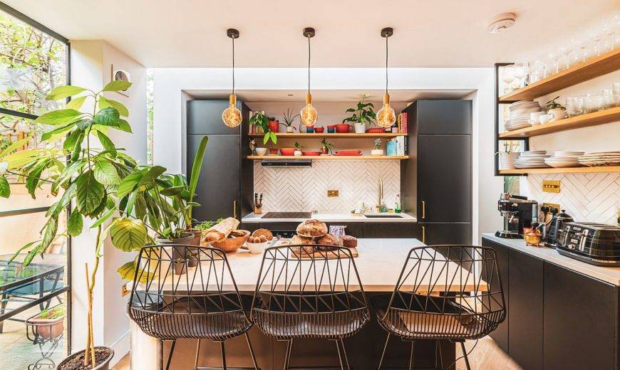 8 Fabulous Functional Styles Perfect for the Small Kitchen [20 Photos]