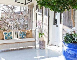 Rediscover Summer Bliss with these Fabulous Shabby-Chic Porch Ideas