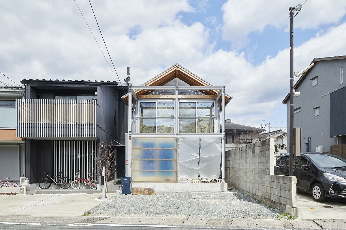 Unique street facade of the MOH House showcases its adaptable steel frame