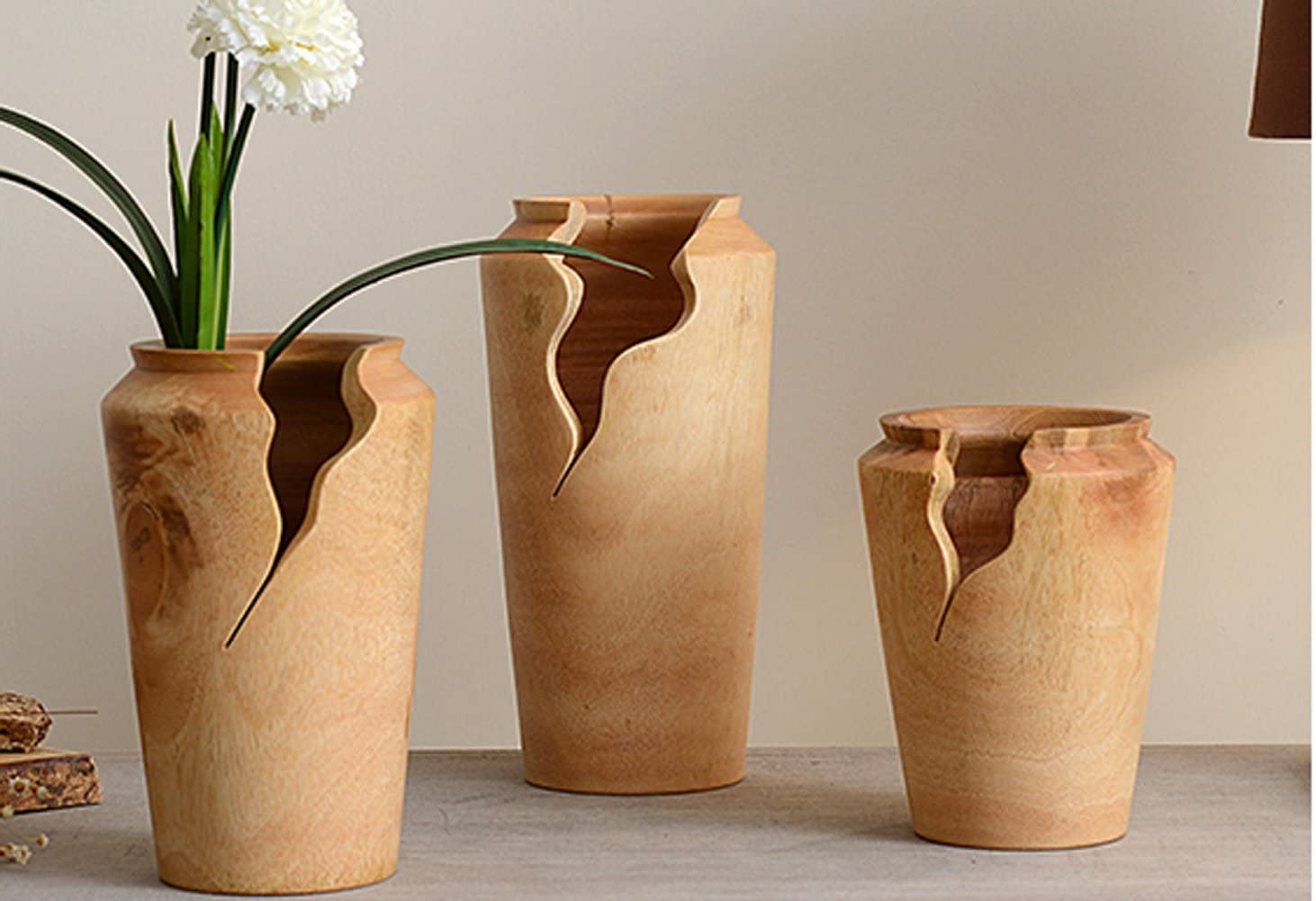  Wooden Flower Vase.