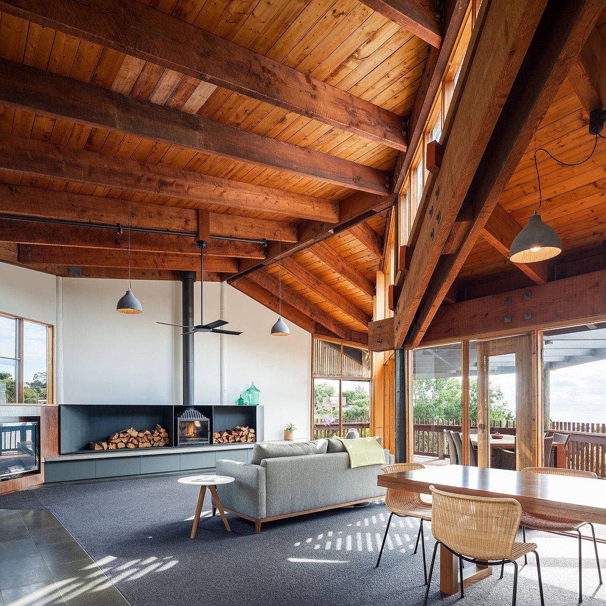 High timber ceilings and smart cross-ventilation keep this Melbourne home cool in summers