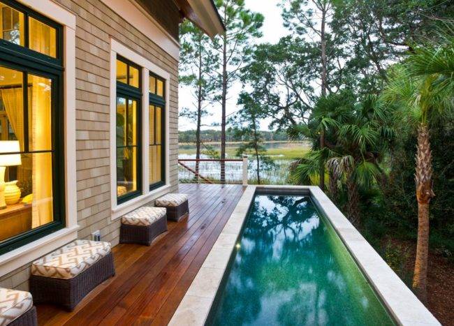 Make A Splash With These Stylish Wood Pool Deck Ideas | Decoist